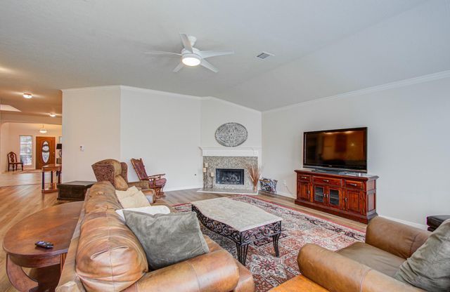 17611 Emerald Garden Lane, Houston, TX 77084