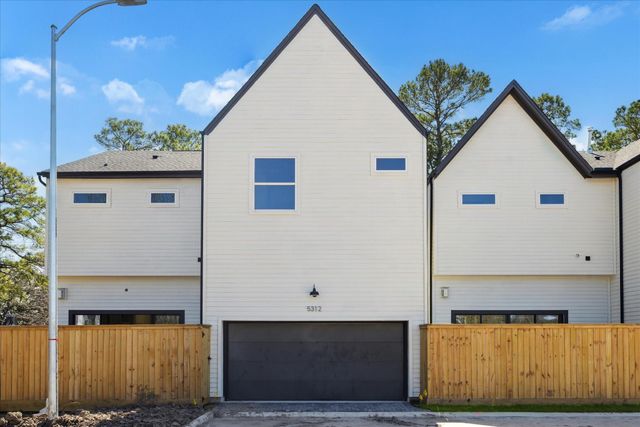 5306 Wembley Downs Drive, Houston, TX 77091