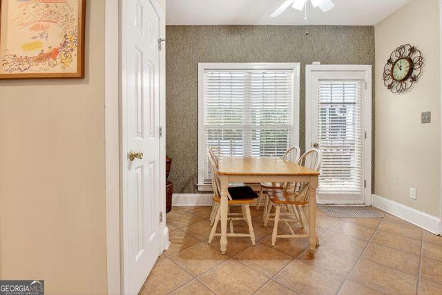 220 Farr Lake Drive, Tyrone, GA 30290