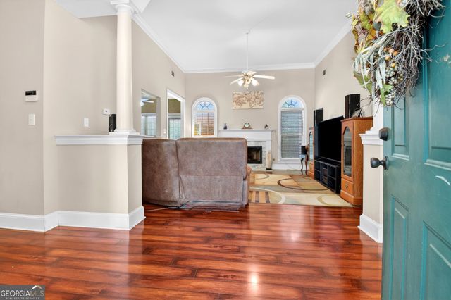 220 Farr Lake Drive, Tyrone, GA 30290