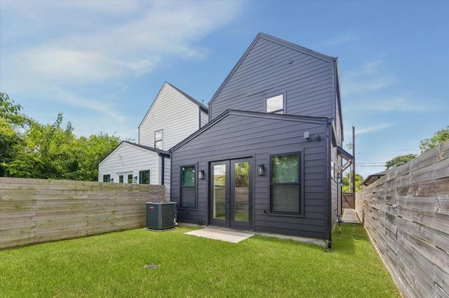 4008 Chapman Street, Houston, TX 77009