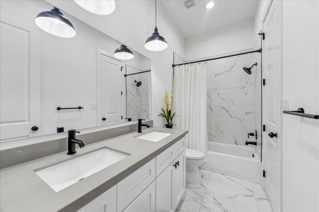 4008 Chapman Street, Houston, TX 77009