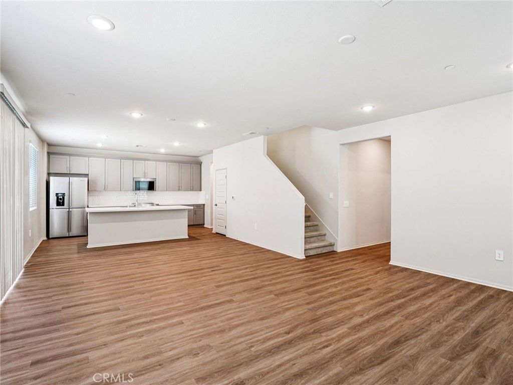 Image 2 of property listing at 31227 Mineral Way, Winchester, CA 92596