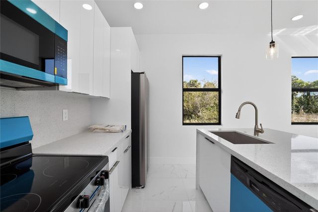 336 SUNSET ROAD, Rotonda West, FL 33947