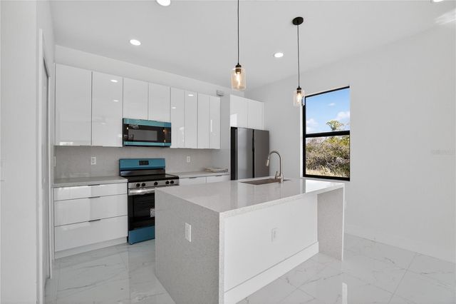 336 SUNSET ROAD, Rotonda West, FL 33947