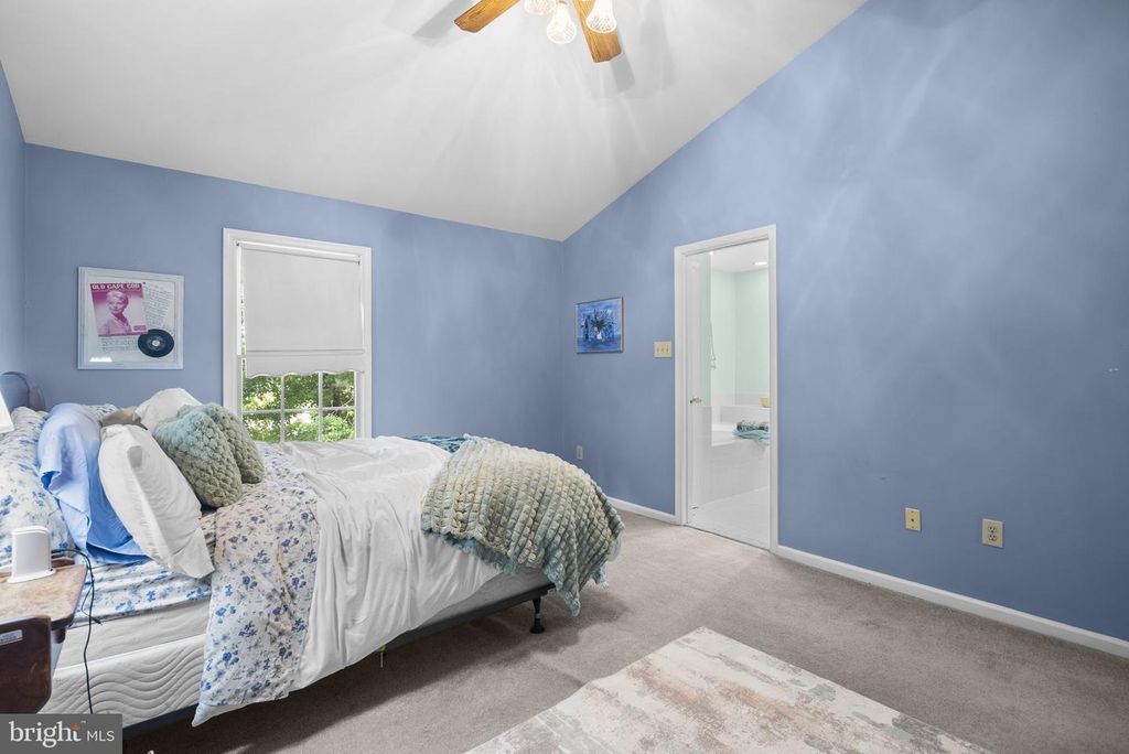 Image 18 of property listing at 8710 BIRKENHEAD CT, Laurel, MD 20723