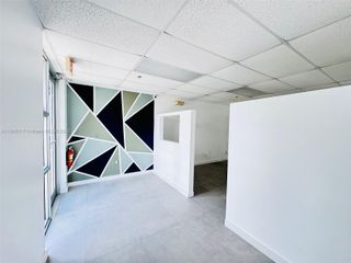 2365 NW 70th Ave C14, Miami, FL 33122