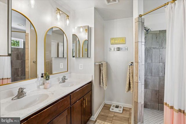 9244 OLD HARFORD RD, Baltimore, MD 21234