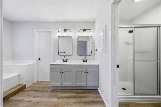 15749 Horton Street, Overland Park, KS 66223