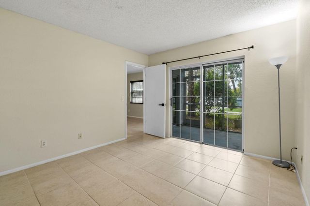 1631 SE Green Acres Circle Bb103, Port St Lucie, FL 34952
