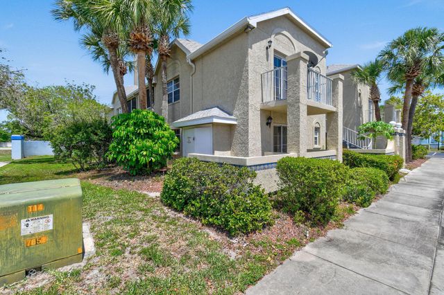 1631 SE Green Acres Circle Bb103, Port St Lucie, FL 34952