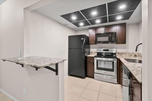 1631 SE Green Acres Circle Bb103, Port St Lucie, FL 34952