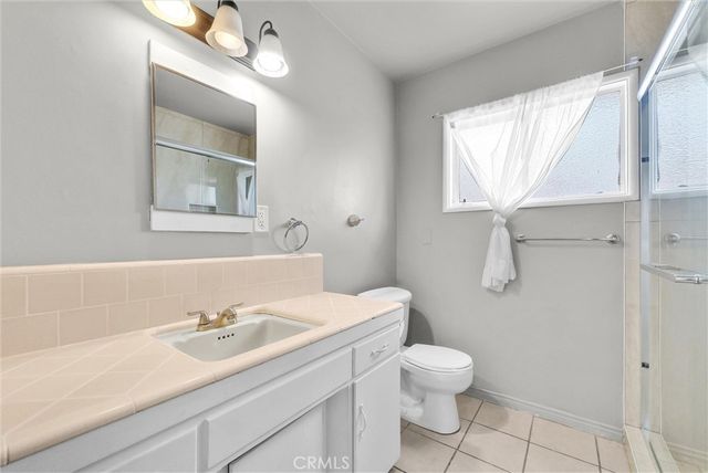 1137 E 25th, San Bernardino, CA 92404
