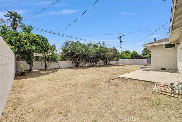 1137 E 25th, San Bernardino, CA 92404