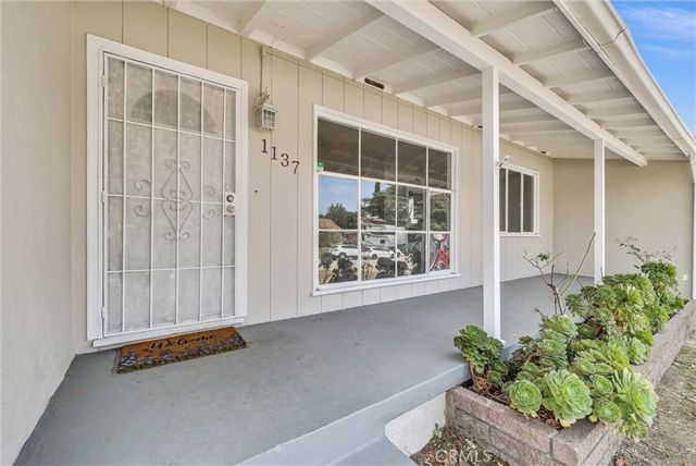 1137 E 25th, San Bernardino, CA 92404