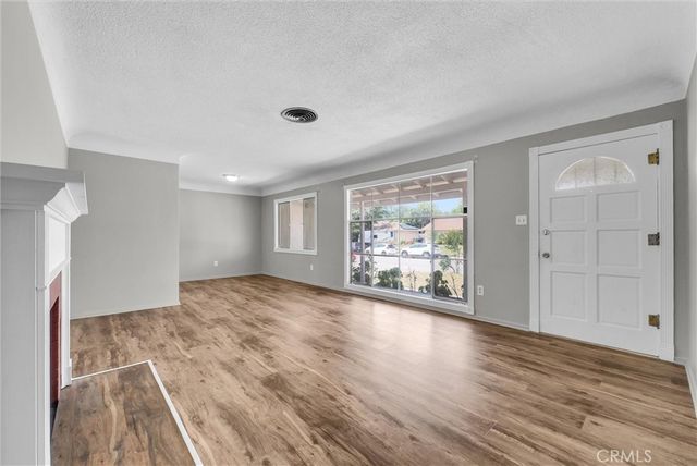 1137 E 25th, San Bernardino, CA 92404