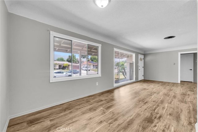 1137 E 25th, San Bernardino, CA 92404