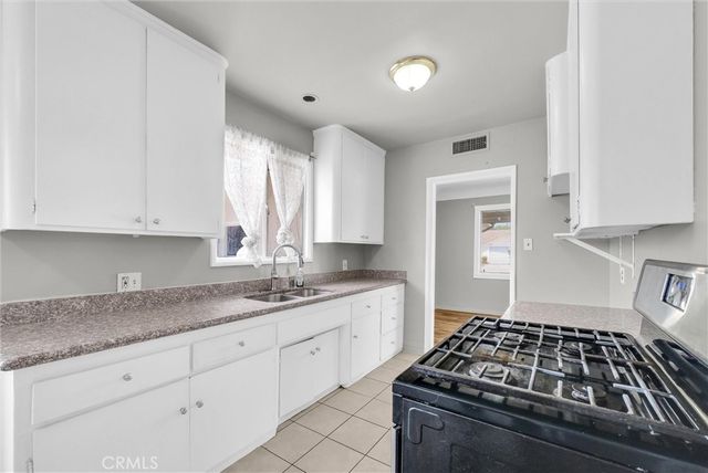1137 E 25th, San Bernardino, CA 92404
