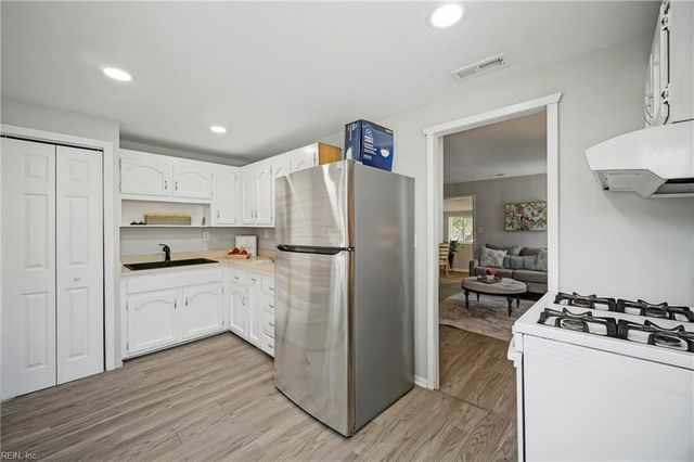 508 Leonard RD, Norfolk, VA 23505