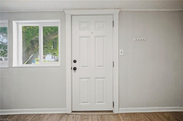 508 Leonard RD, Norfolk, VA 23505