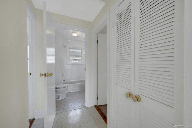 56 Stephenson Boulevard, New Rochelle, NY 10801