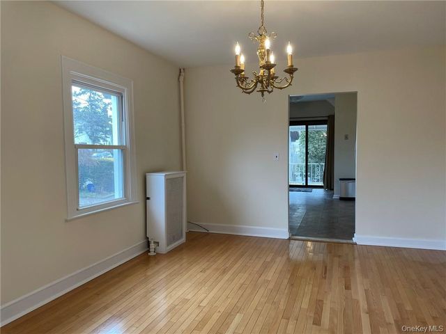 56 Stephenson Boulevard, New Rochelle, NY 10801