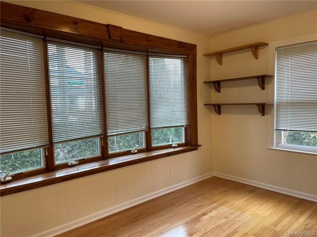 56 Stephenson Boulevard, New Rochelle, NY 10801