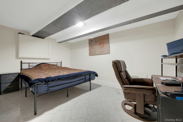 56 Stephenson Boulevard, New Rochelle, NY 10801