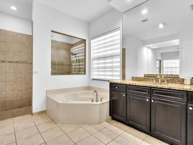 3557 NW 87th Avenue, Hollywood, FL 33024