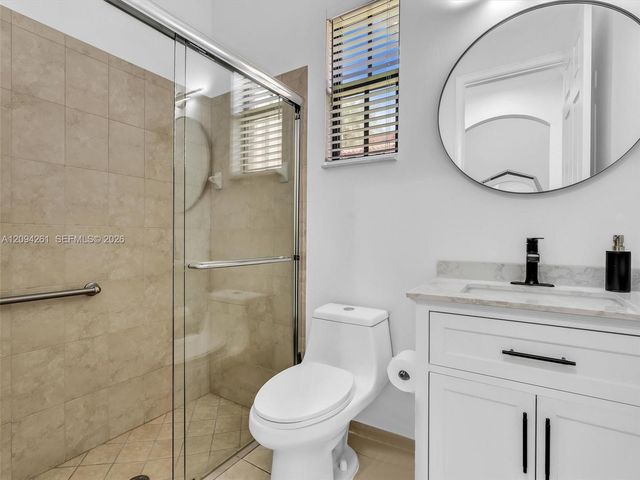 3557 NW 87th Avenue, Hollywood, FL 33024