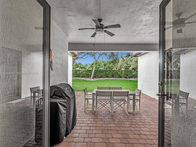 3557 NW 87th Avenue, Hollywood, FL 33024