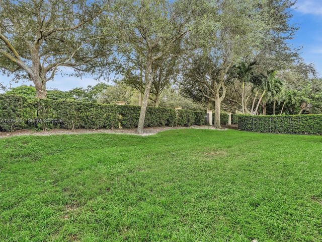 3557 NW 87th Avenue, Hollywood, FL 33024