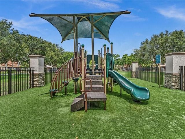 3557 NW 87th Avenue, Hollywood, FL 33024