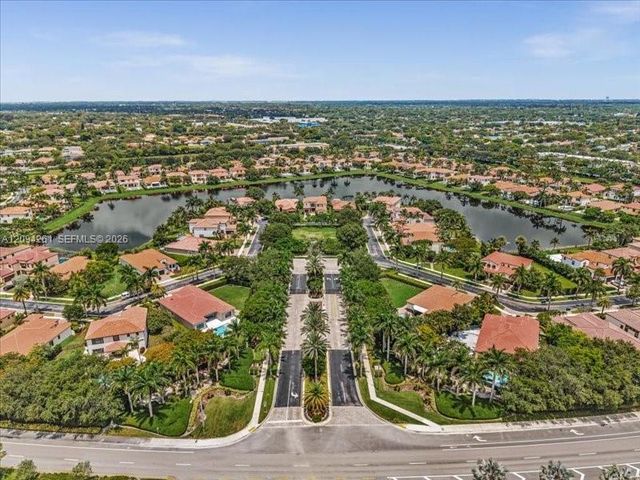 3557 NW 87th Avenue, Hollywood, FL 33024