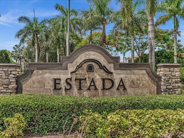 3557 NW 87th Avenue, Hollywood, FL 33024