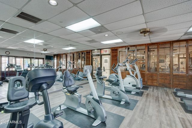 111 S GREENFIELD Road 822, Mesa, AZ 85206