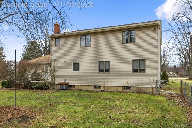 21650 Telegraph Road, Brownstown Charter Township, MI 48174