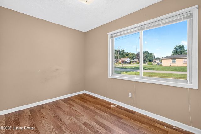 3605 Willowwood Ct, Jeffersontown, KY 40299