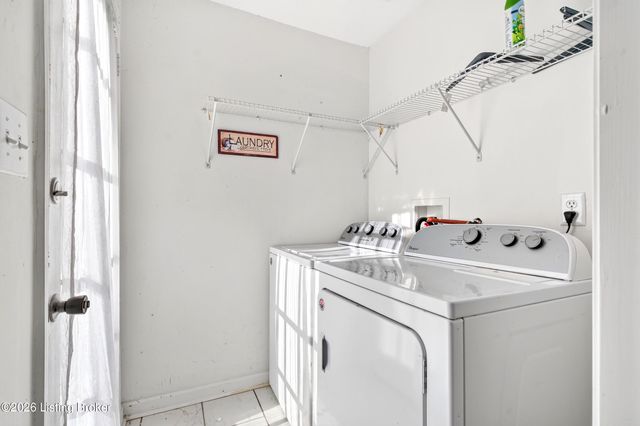3605 Willowwood Ct, Jeffersontown, KY 40299