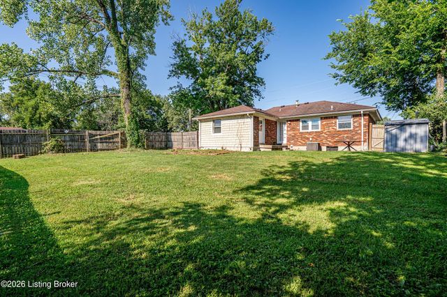 3605 Willowwood Ct, Jeffersontown, KY 40299
