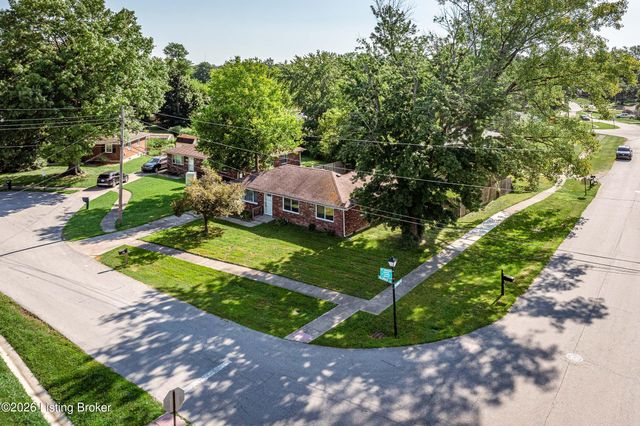 3605 Willowwood Ct, Jeffersontown, KY 40299