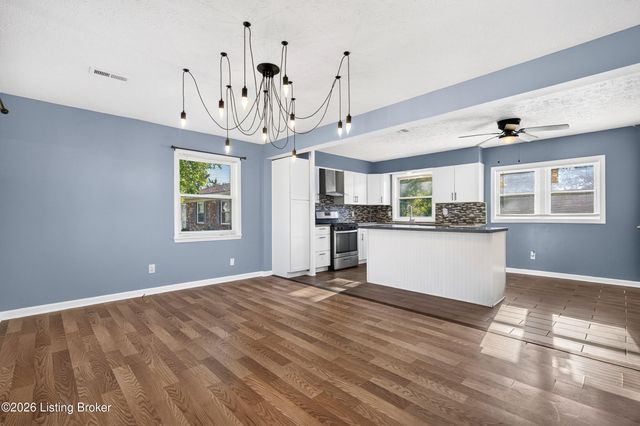3605 Willowwood Ct, Jeffersontown, KY 40299