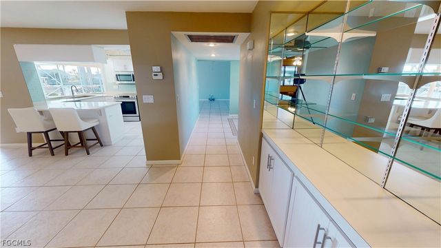 1115 Lucia DR, Punta Gorda, FL 33950