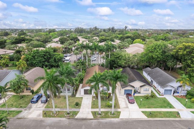 9180 Pine Springs Drive, Boca Raton, FL 33428