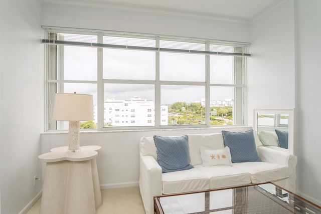 2860 S Ocean Boulevard 606, Palm Beach, FL 33480