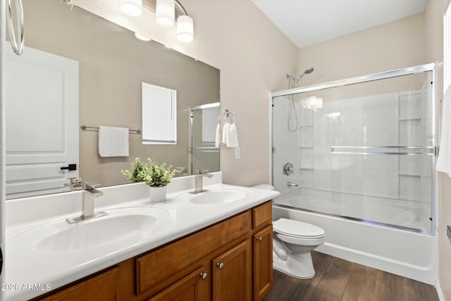 380 E MOUNTAIN VIEW Road, San Tan Valley, AZ 85143