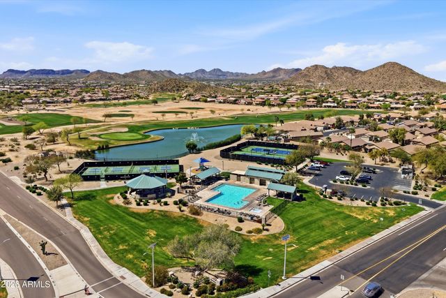 380 E MOUNTAIN VIEW Road, San Tan Valley, AZ 85143