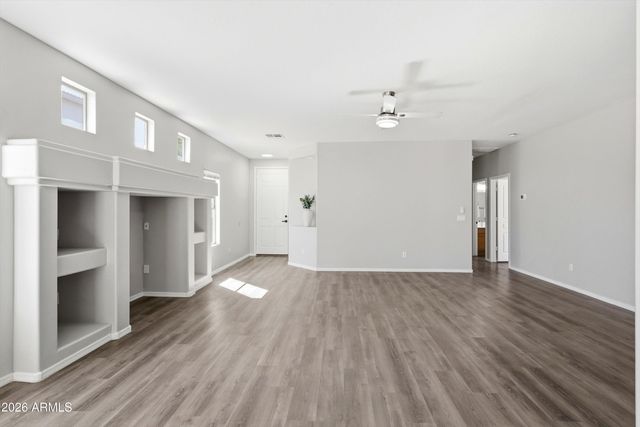 380 E MOUNTAIN VIEW Road, San Tan Valley, AZ 85143