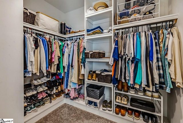 104 Harpers Ferry Court, Simpsonville, SC 29681