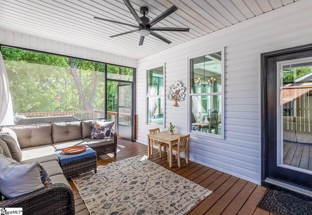 104 Harpers Ferry Court, Simpsonville, SC 29681